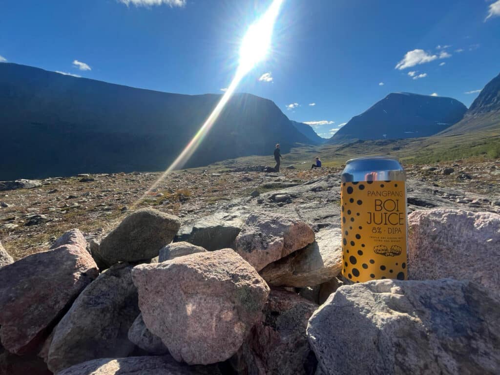 Great Graphics bestiger Kebnekaise - Sveriges tak